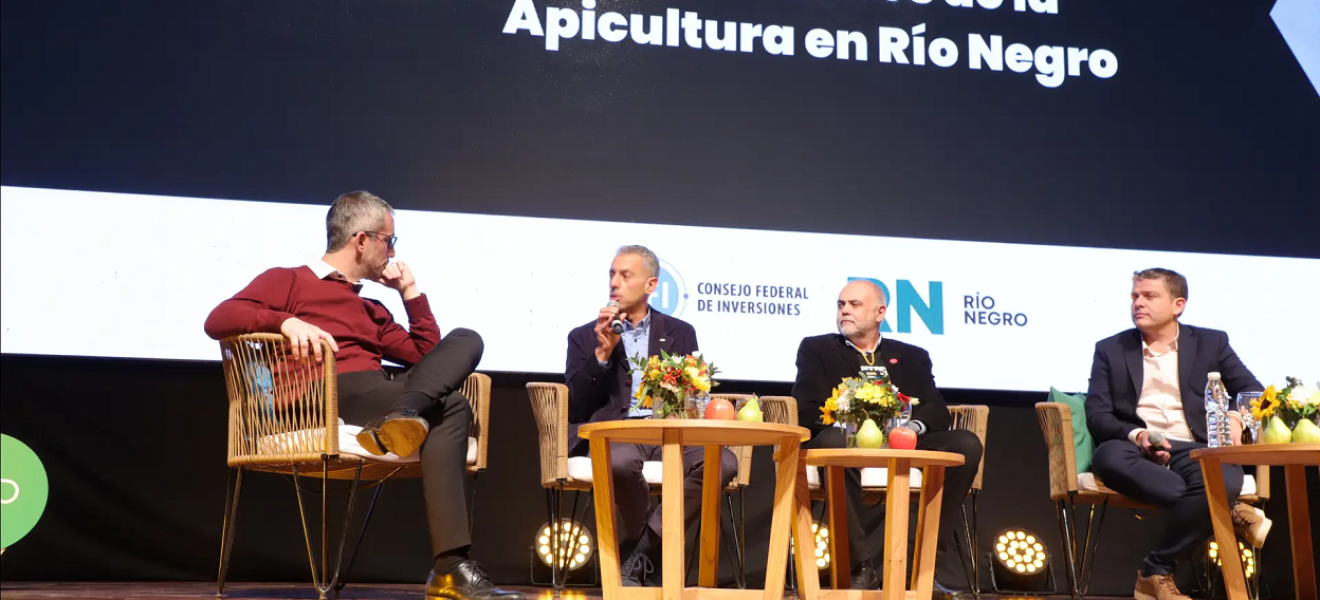 Histórico: la Apicultura Nacional se reunió en Río Negro