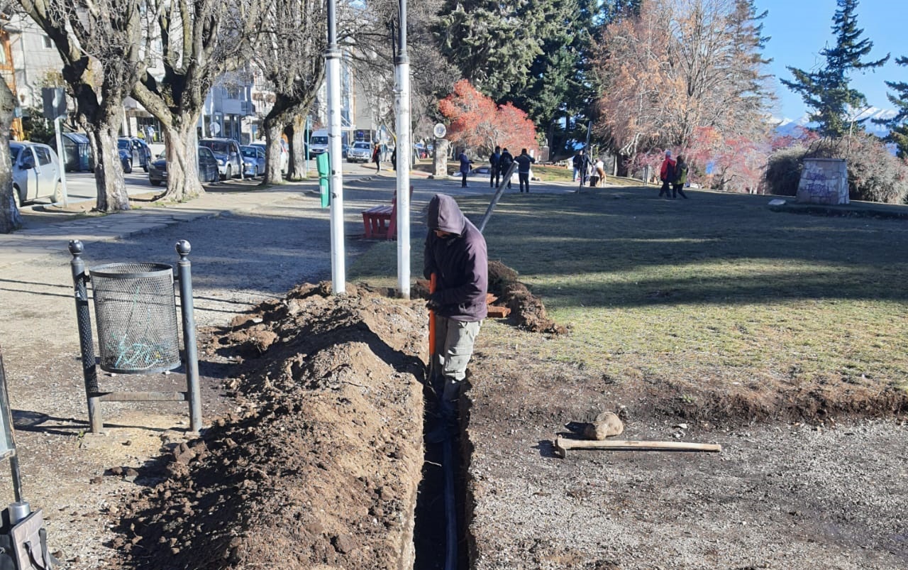 Bariloche mejora sus espacios públicos con la Ecotasa