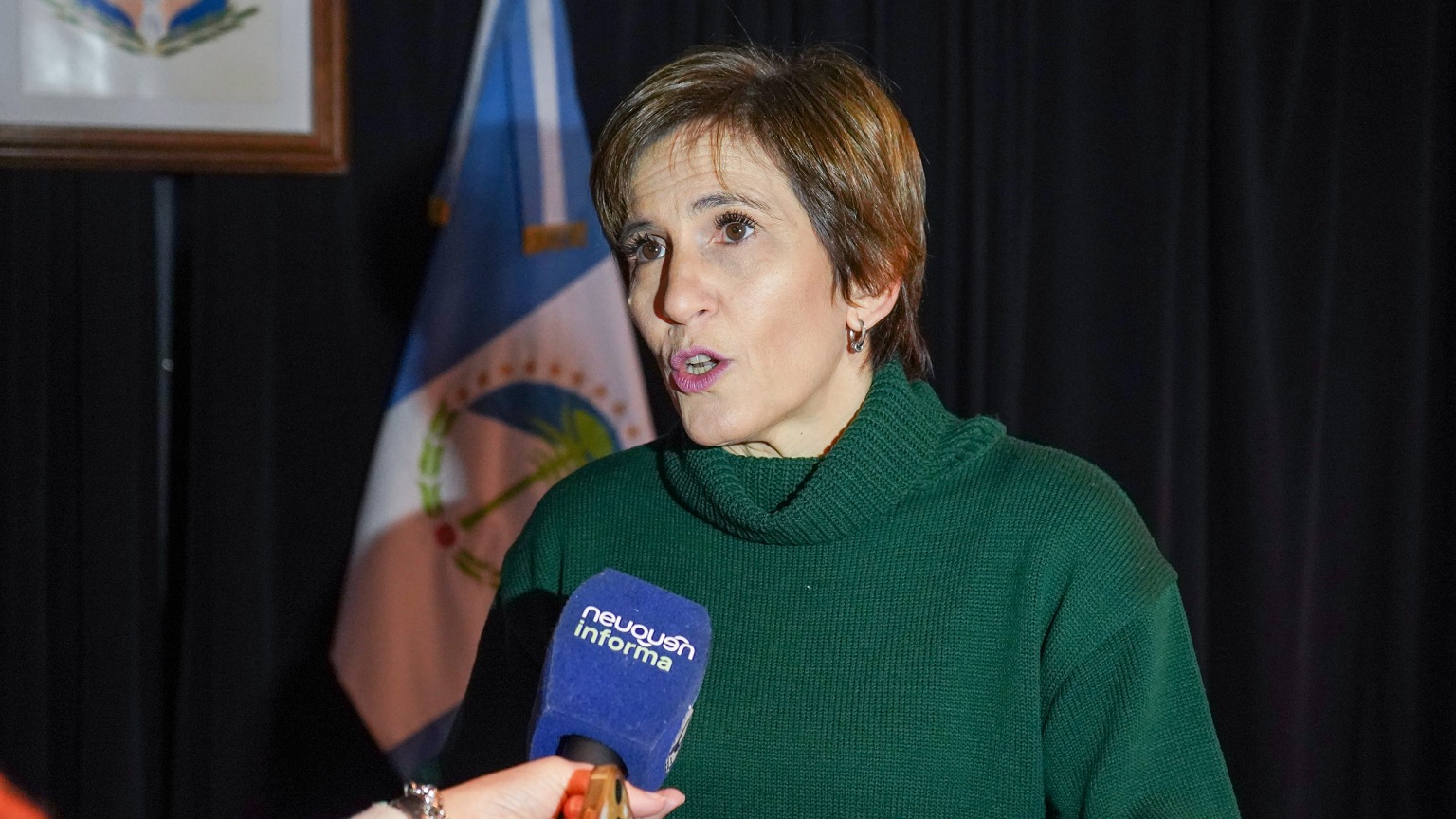 Neuquén: Acompañan a la familia durante la búsqueda de Luciana Muñoz Aguerre