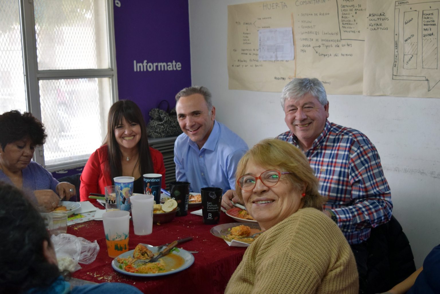 El Intendente almorzó junto a adultos mayores de Bariloche