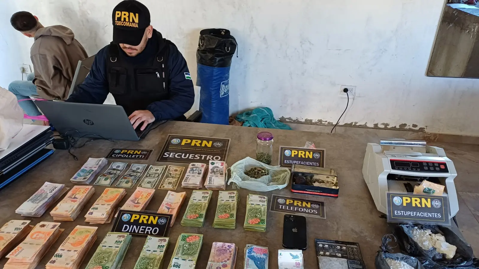 0800 Drogas: Policía desarticuló tres puntos de venta en Cipolletti