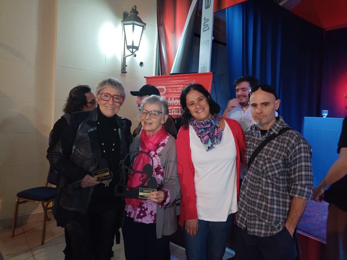 Graciela Belli de Gente Nueva de Bariloche recibió el Premio Angelelli