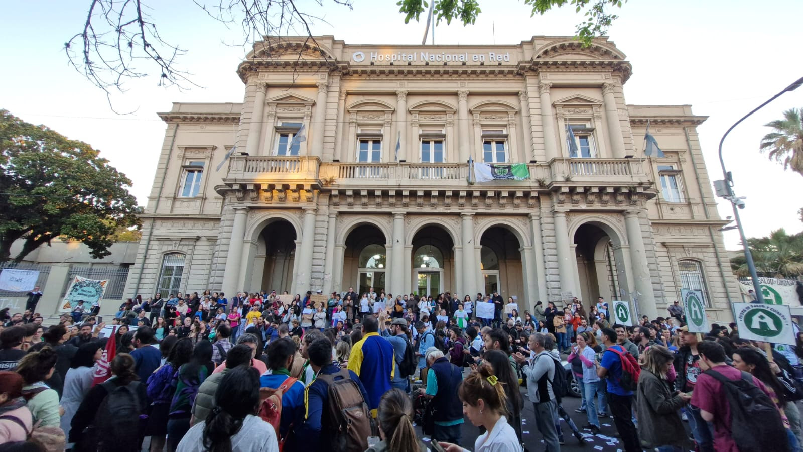 ATE realiza permanencia en el Hospital Mental Laura Bonaparte ante el anuncio de cierre