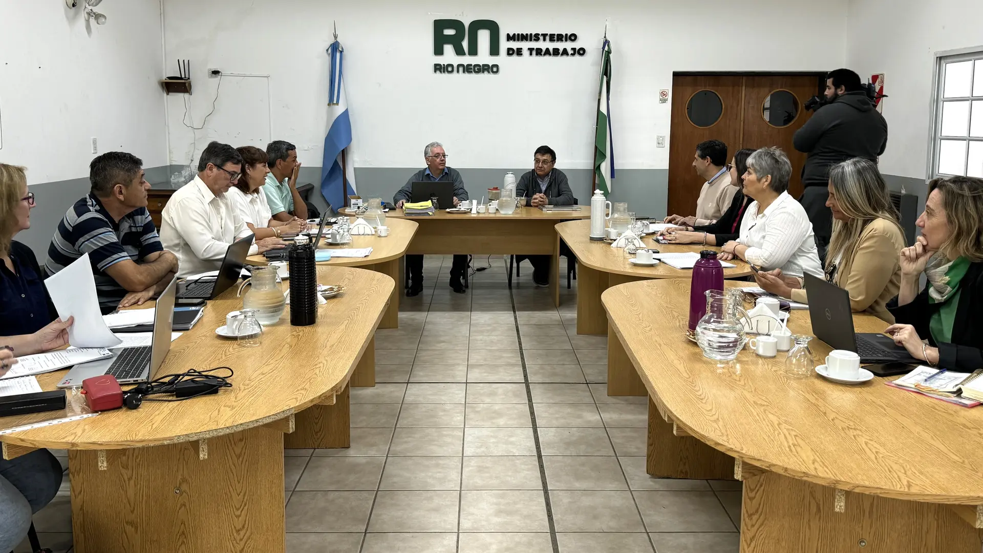 El Gobierno de Río Negro se reunió con el gremio docente de UNTER en paritarias