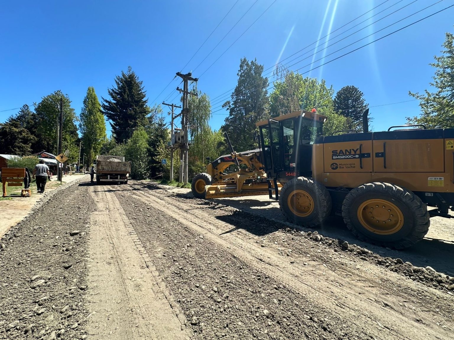 Bariloche: Comenzó la obra de embellecimiento de la calle Felix Goye en Colonia Suiza