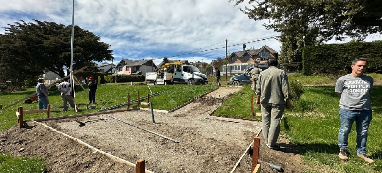 Avanza la construcción del Monumento a los Caídos de la Policía Federal en Bariloche