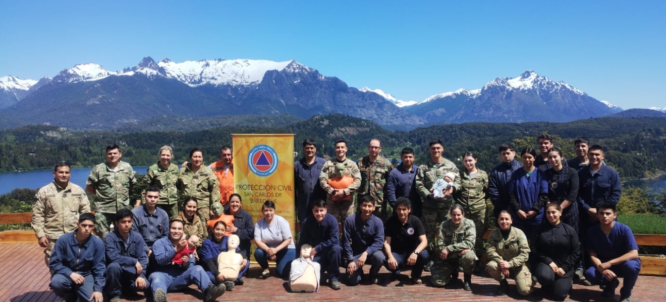 Capacitación en Primeros Auxilios para la Fuerza Aérea en Península