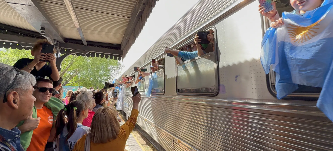 (((video))) El Tren Solidario llegó a Río Negro, con donaciones para la comunidad