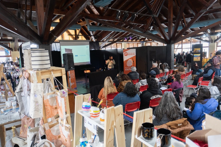 Bariloche se ilumina con la 2ª Semana Emprendedora