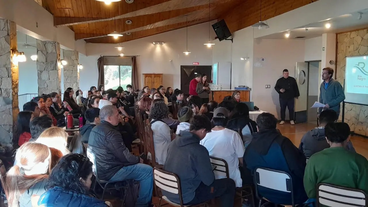 La Secretaría de Trabajo capacitó a estudiantes de Gastronomía en Bariloche