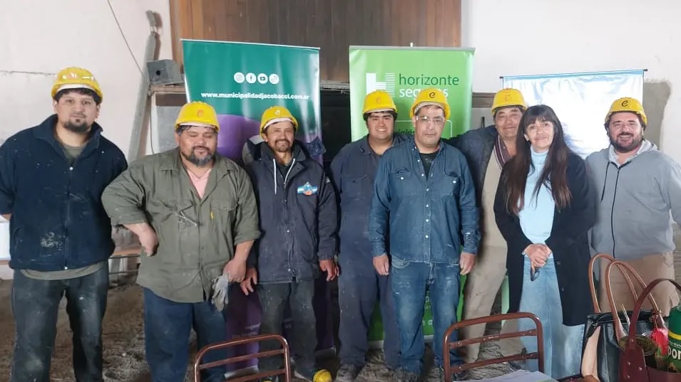 Rio Negro: Trabajadores de la construcción en Región Sur buscan certificar sus saberes