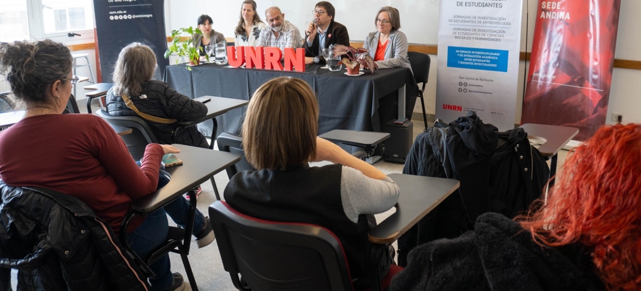 Bariloche: Estudiantes de varias universidades debatieron sobre investigación