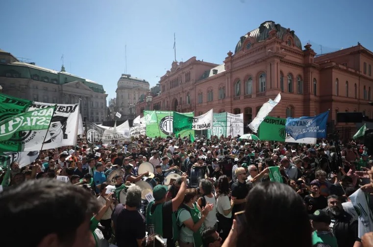 Medida de fuerza de ATE Nacional por el cierre de Puertos y el desguace en Parques Nacionales