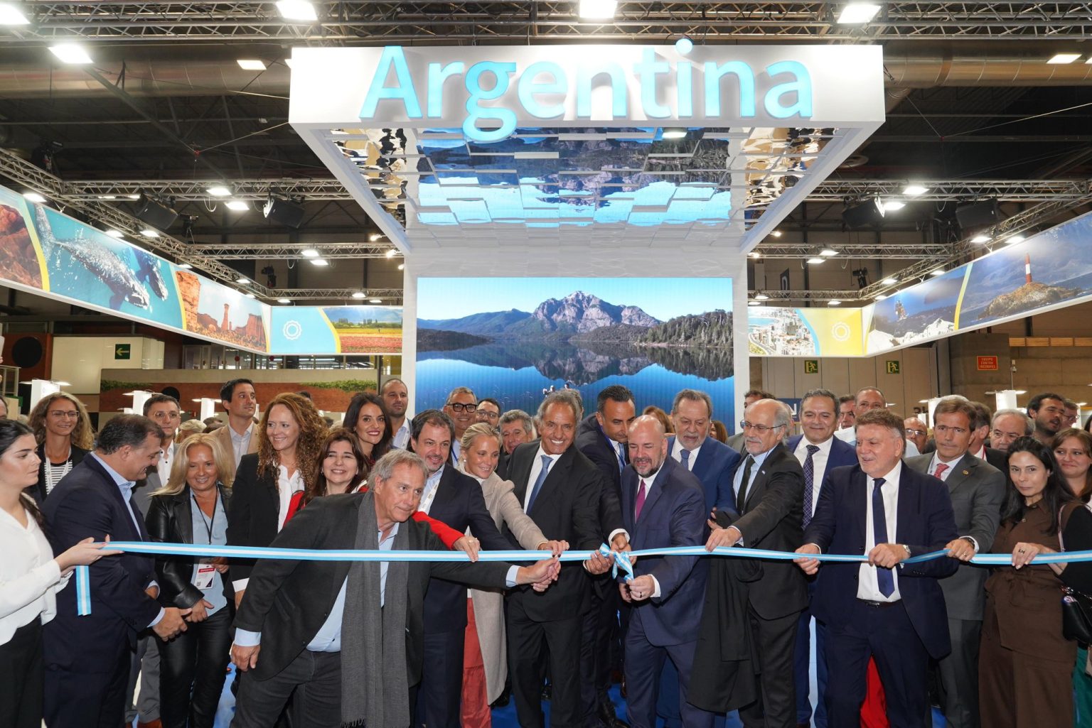 Bariloche se promociona en la FITUR 2025