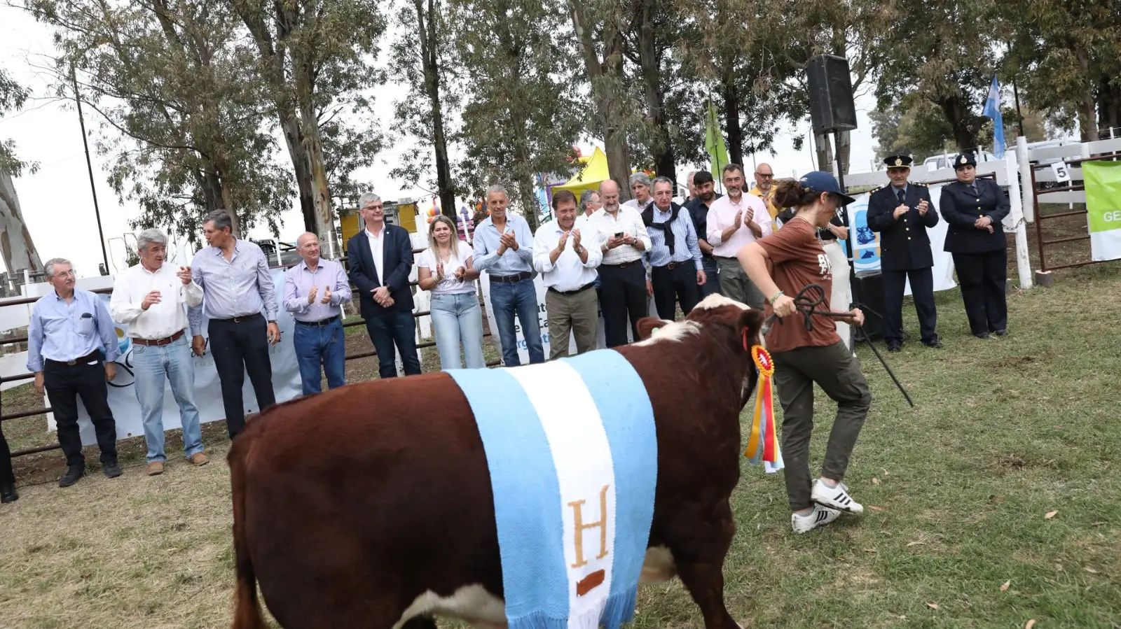 (((video))) Río Negro acompañó a la ganadería con $510 millones en 2024