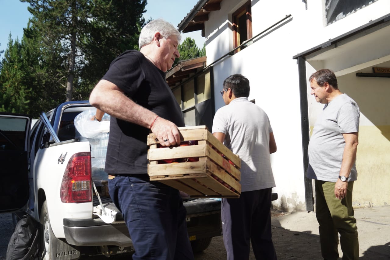 El Municipio de Bariloche continúa colaborando activamente en El Bolsón