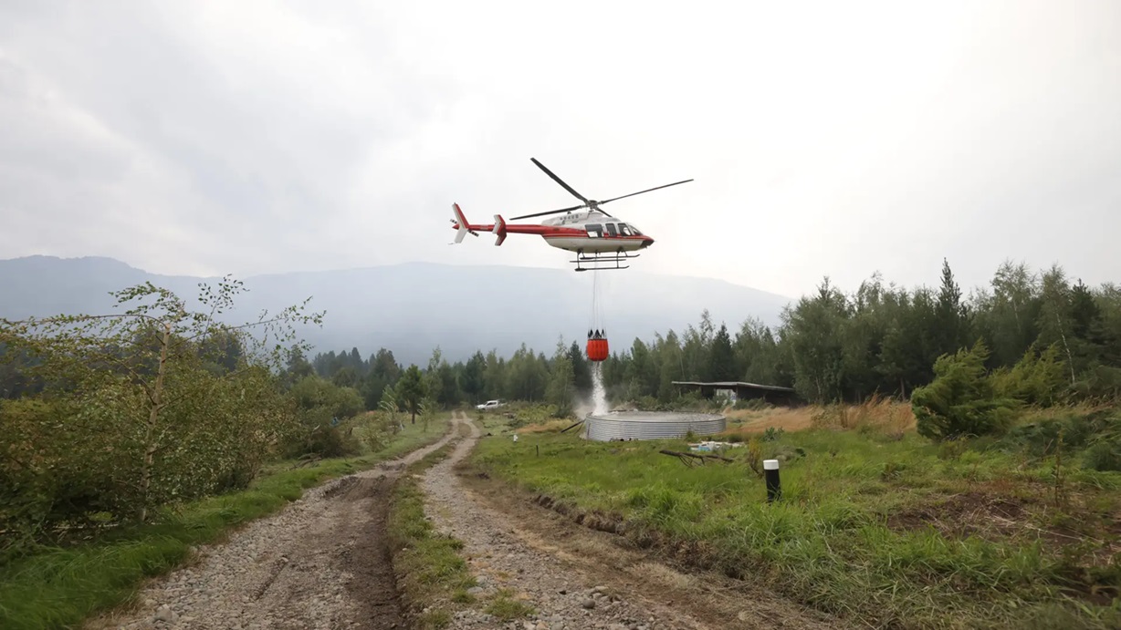 Más recursos para contener el fuego en El Bolsón