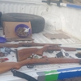Allanamiento en Ñorquinco: la Policía secuestró armas de fuego y municiones