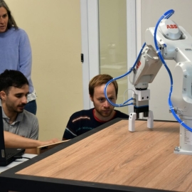 Formación para docentes sobre robótica y programación en Bariloche