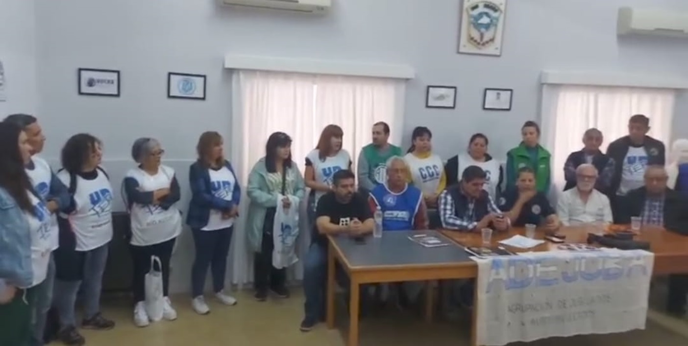 Gral. Roca: en unidad los gremios iniciaron el paro contra el ajuste del gobierno nacional