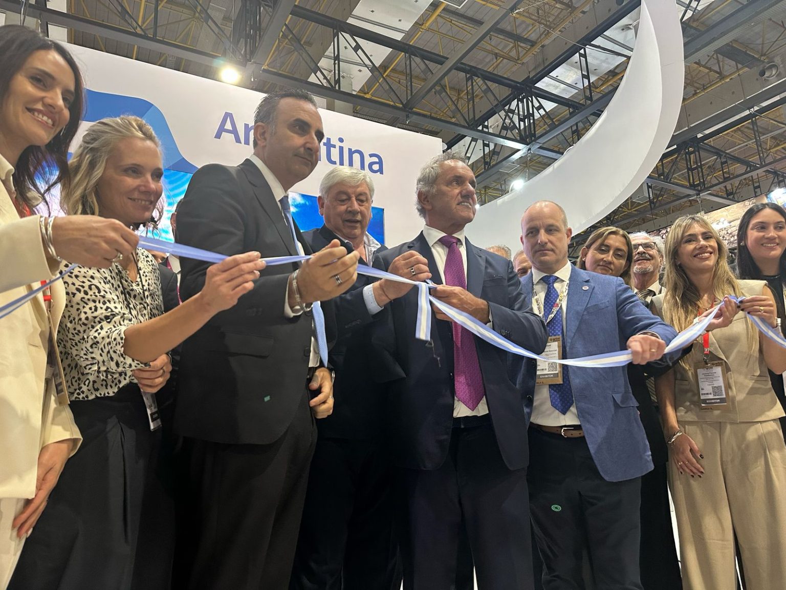 Bariloche Brilla en la World Travel Market Brasil 2025