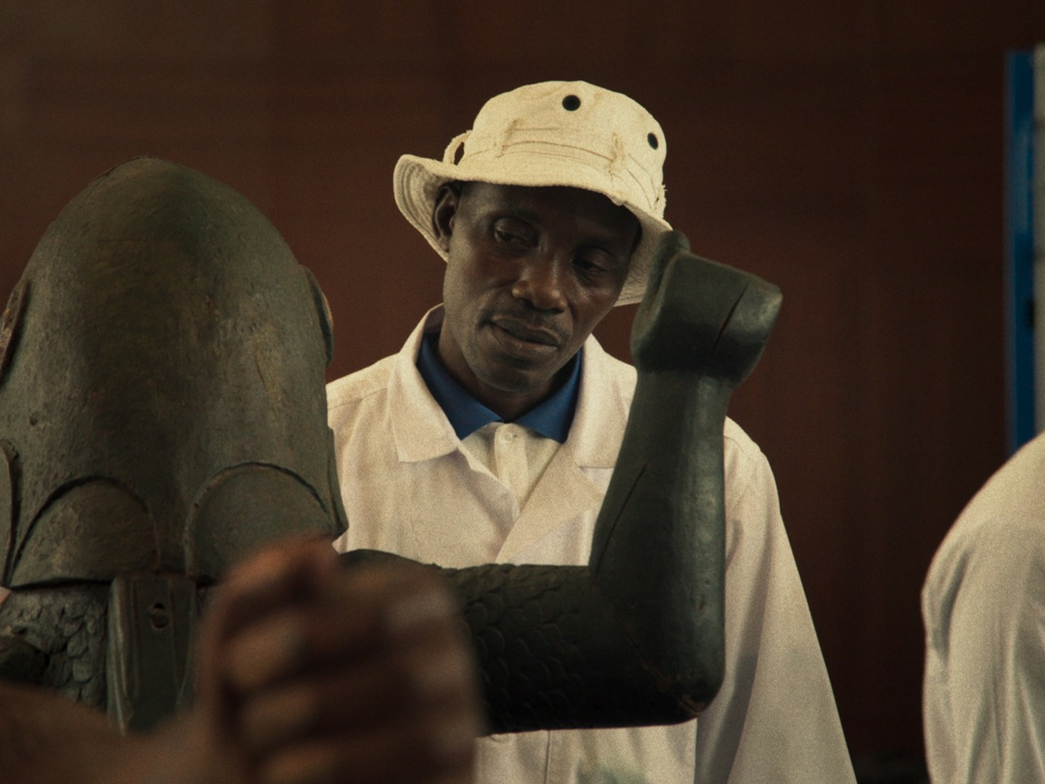 La Nave Proyecta invita a ver la película Dahomey en la Biblioteca Sarmiento
