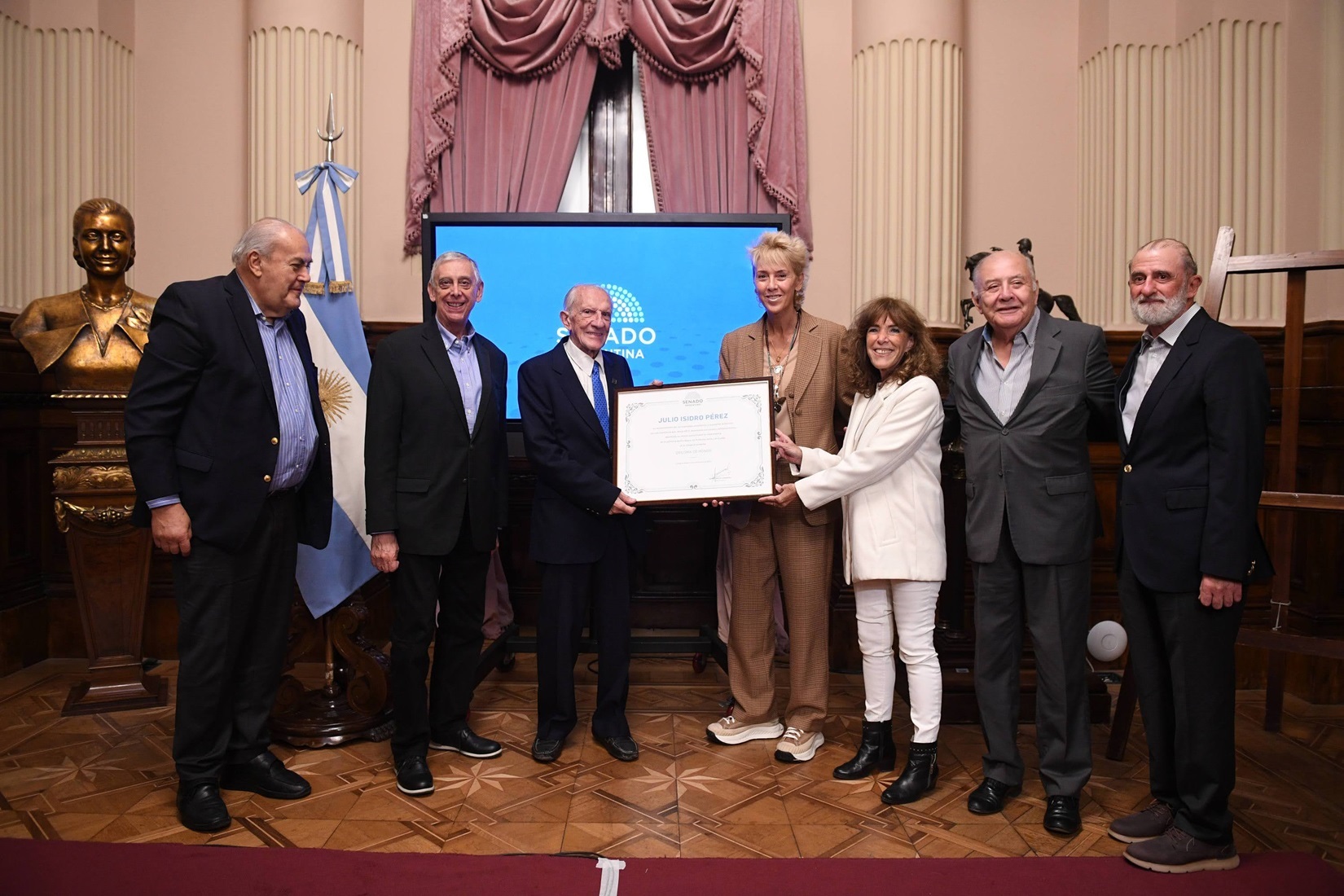 "Julio Isidro Pérez dedicó su vida al servicio del turismo nacional e internacional"