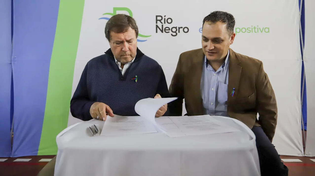El Bolsón avanza con obras en la costanera gracias al bono petrolero