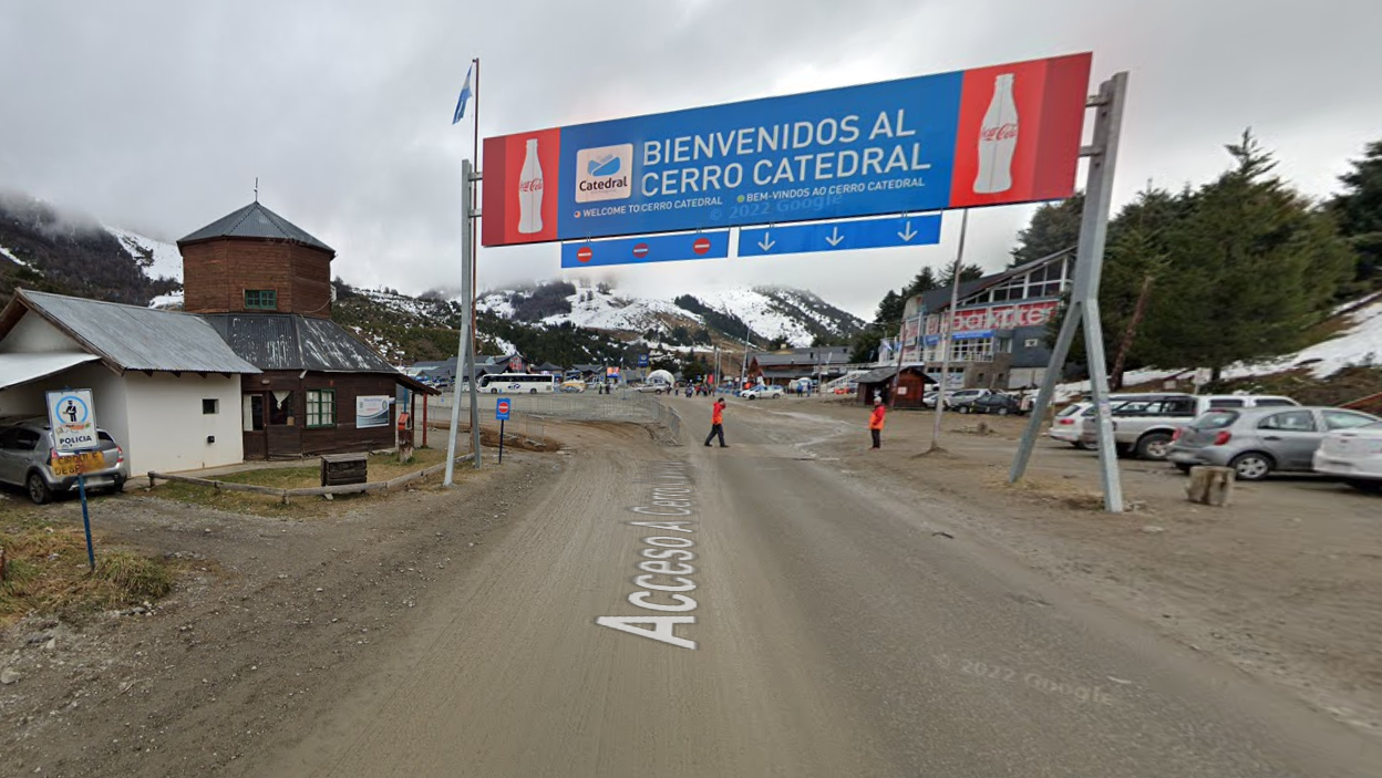 Condena por violencia laboral en un restaurante del Cerro Catedral