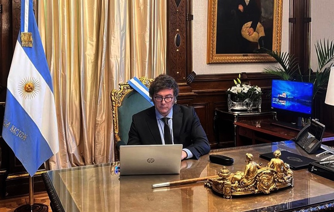 Ataques a la prensa del Gobierno nacional: advierten sobre riesgos para la democracia