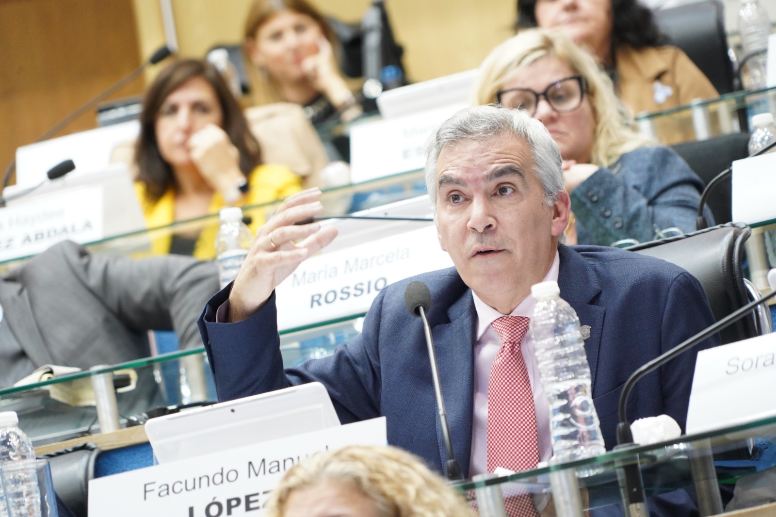 Legisladores aprobaron la prórroga de concesión de otro contrato hidrocarburífero