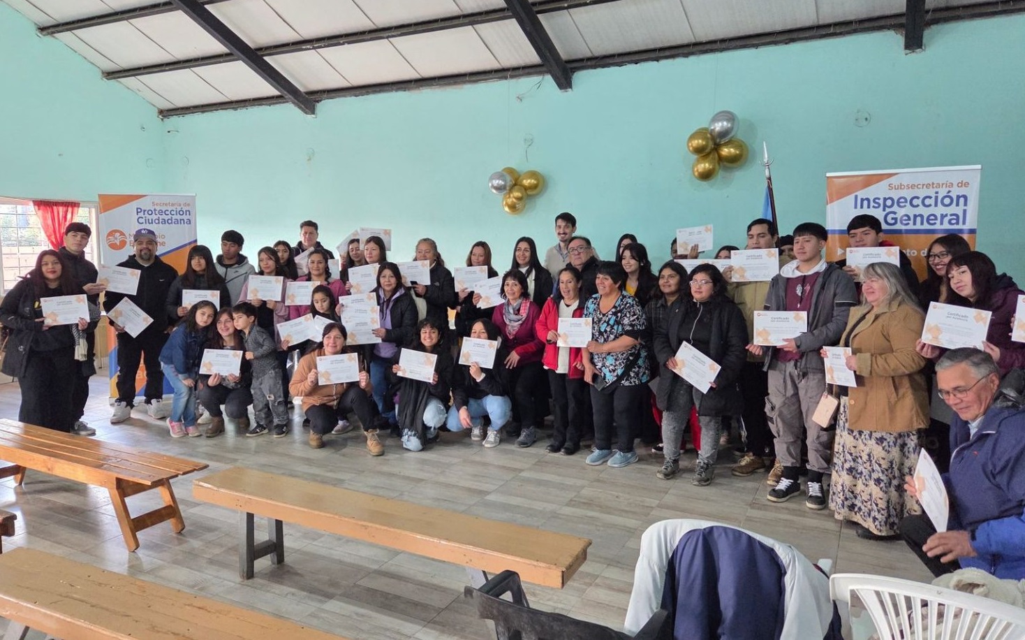 Primera entrega del programa Comunidad en Marcha en Nahuel Hue y El Frutillar