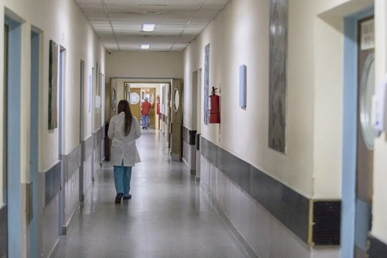 Reclaman urgente intervención del Ministerio de Seguridad en hospitales rionegrinos