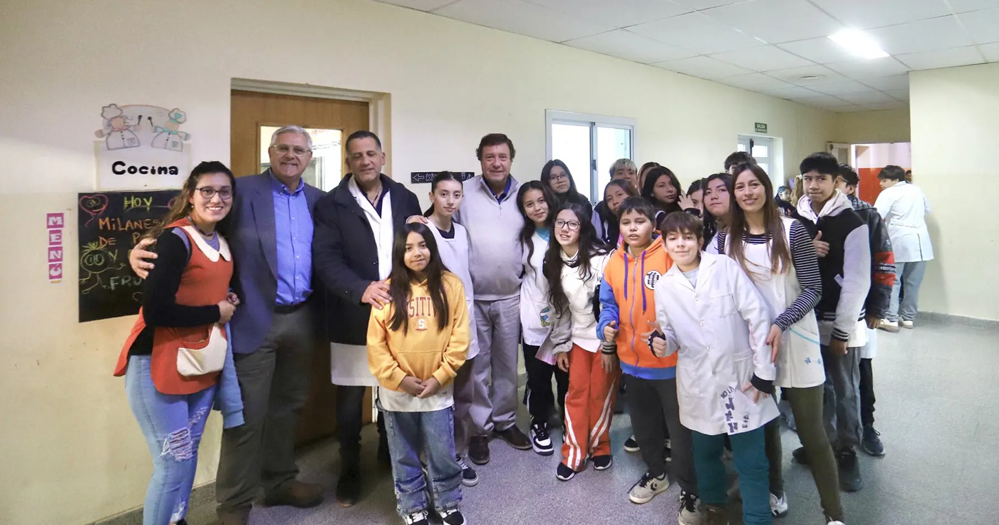 (((audio))) Obra en Jacobacci mejorará el acceso a escuela y hogares de 80 familias