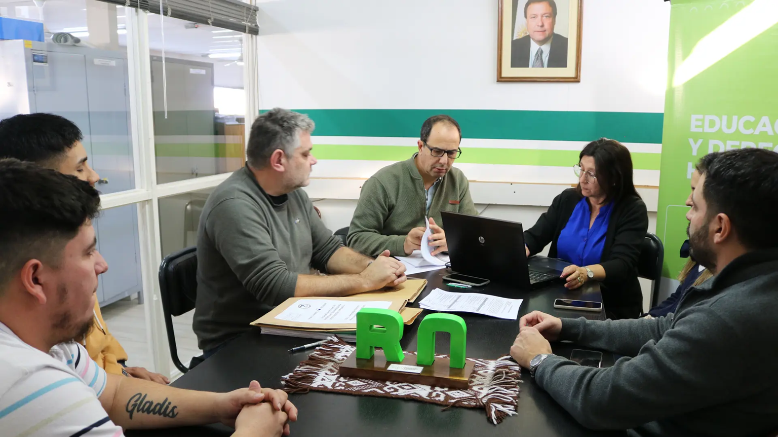 (((video))) Río Negro avanza en licitaciones para sanitizar y mantener escuelas