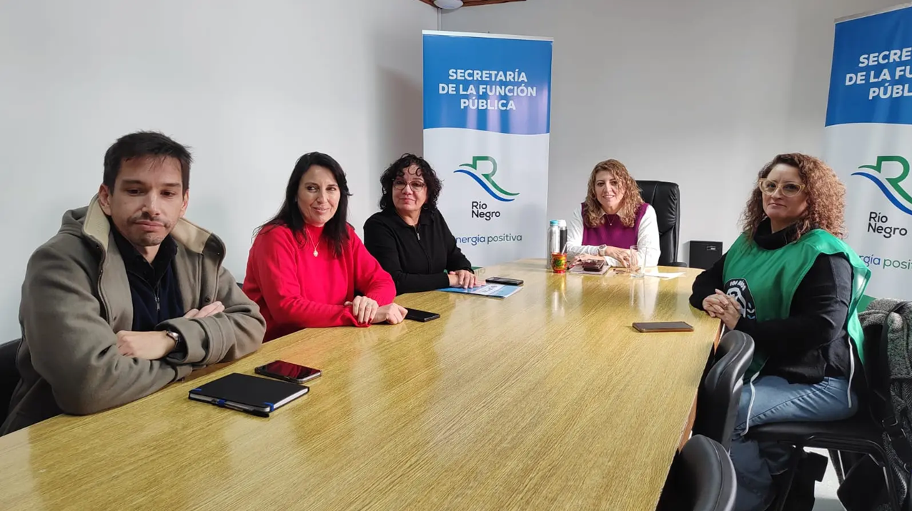 El gobierno de Río Negro presentó una nueva propuesta salarial a ATE y UPCN