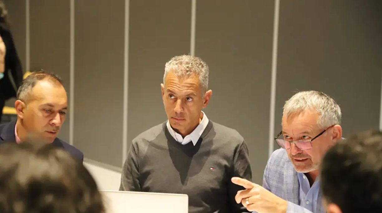 Río Negro y Neuquén consolidan una región productiva unificada